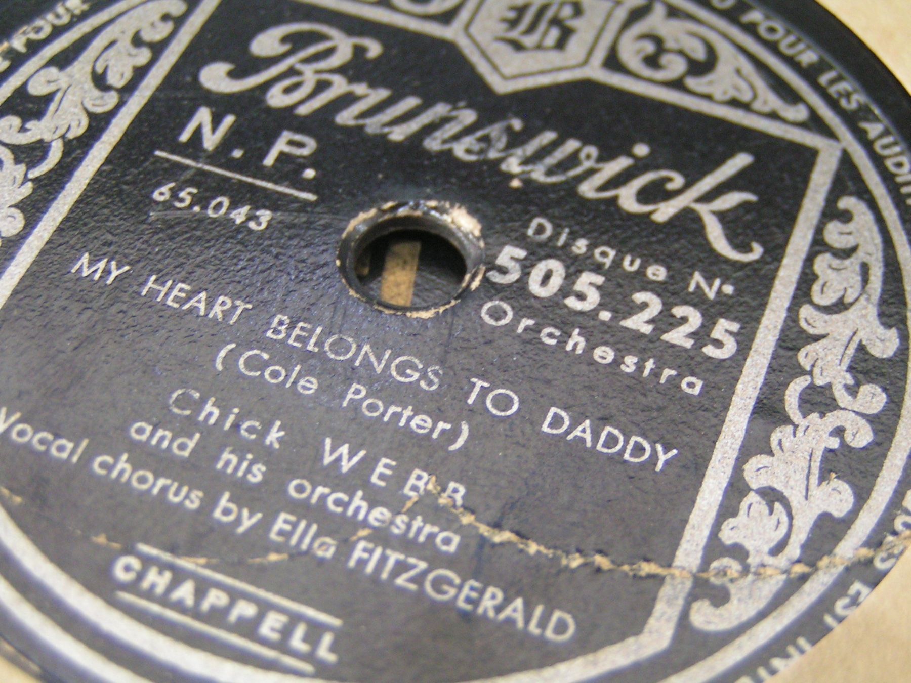 Dischi in vinile: DISQUES 78 TOURS – Usato da Lausanne venduto da Leag