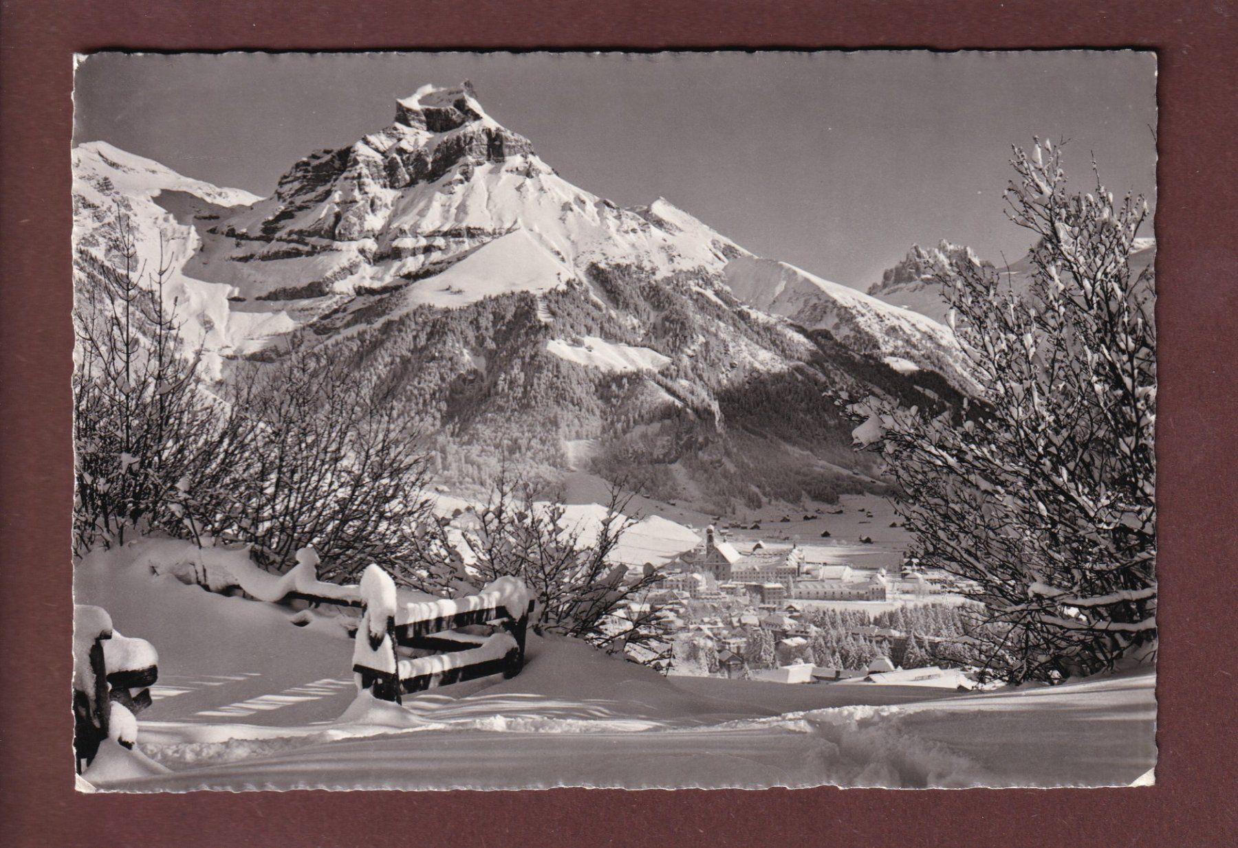Cartoline postali: Motiv bei ENGELBERG - Hahnen - Feldpost – Usato da Pully venduto da nicecards