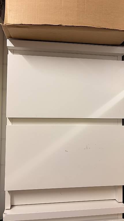 Nachttische: Ikea Malm Nachttisch – Gebraucht aus Dietlikon von jth_6zk5