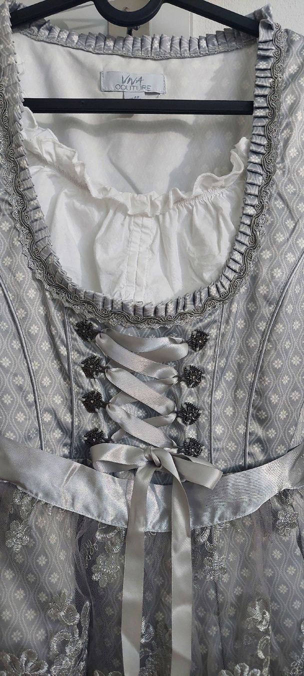 Vestiti: Dirndl  – Usato da Aarberg venduto da janetta 2