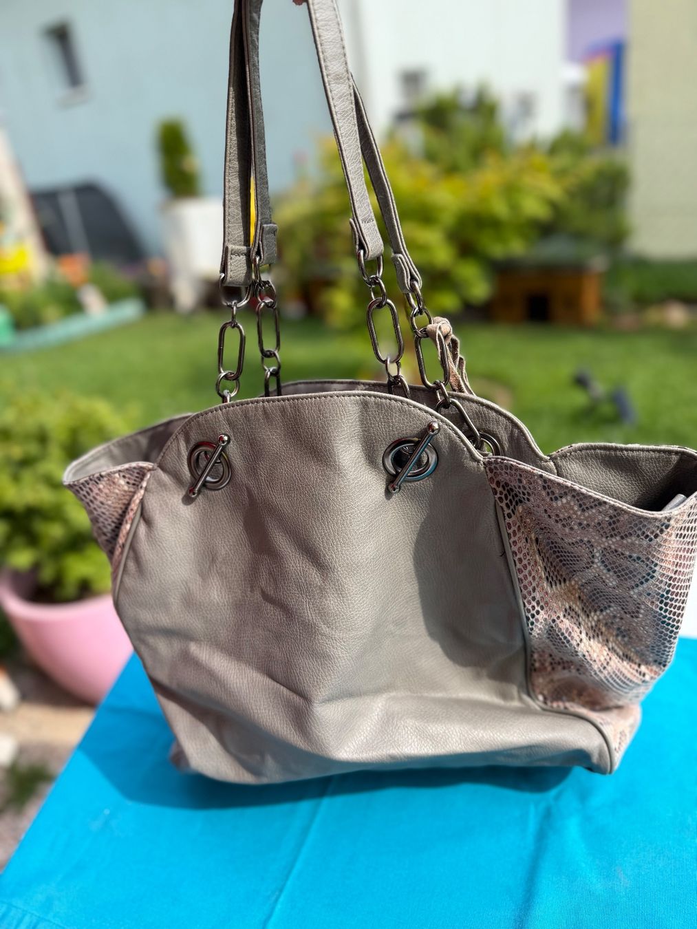 Borse da donna: Grosse Hand Tasche - Le Pandorine – Usato da Cugnasco venduto da tizianaq 1