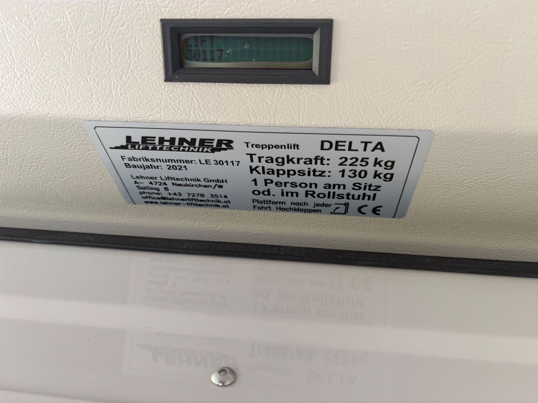 Lève-personne & Monte-escalier: Plattform Treppenlift Delta – D'occasion à Zürich par Fortunalis