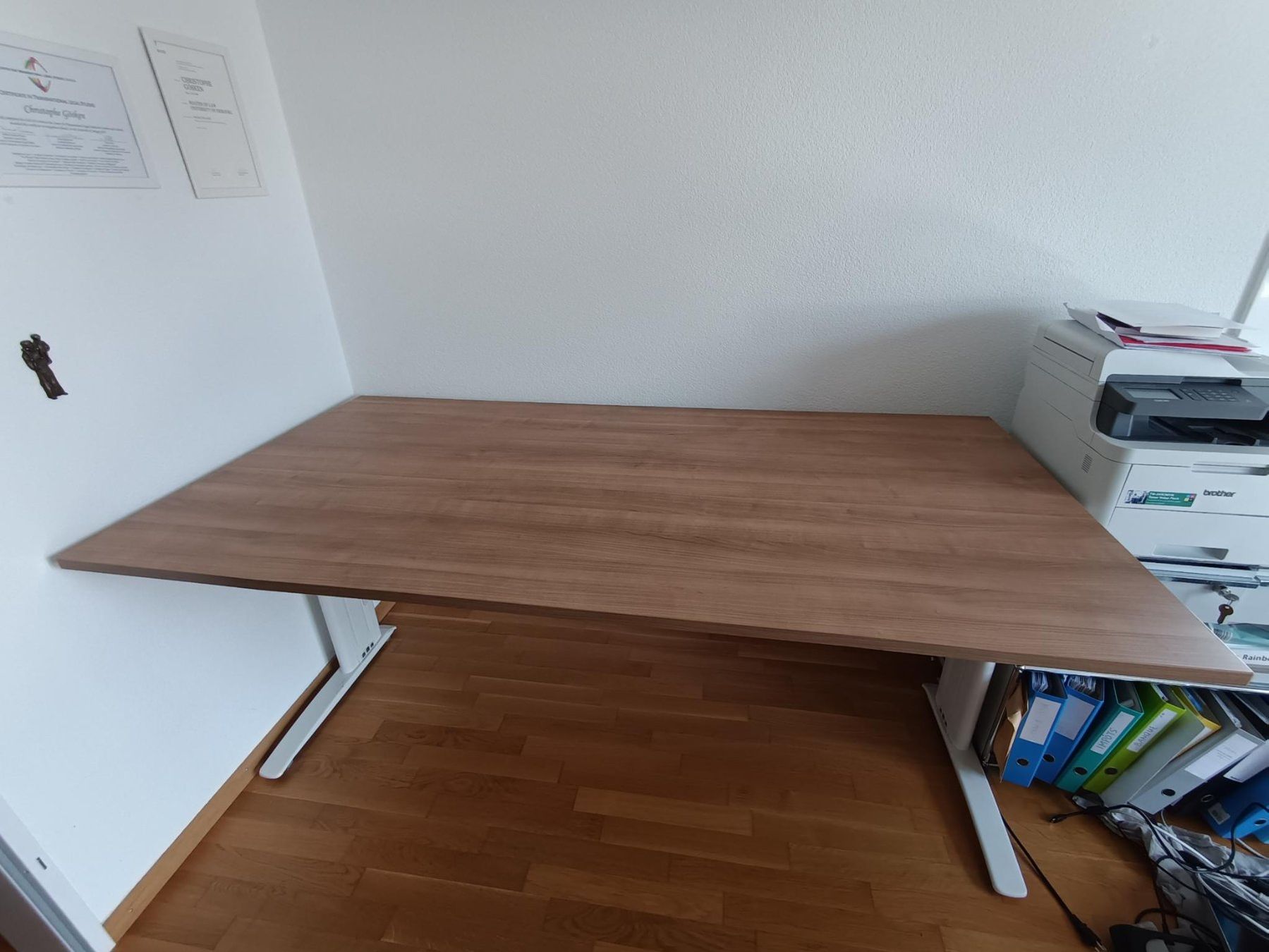 Livique Scrivanie: Grand Bureau – Usato da Biel/Bienne venduto da justophe