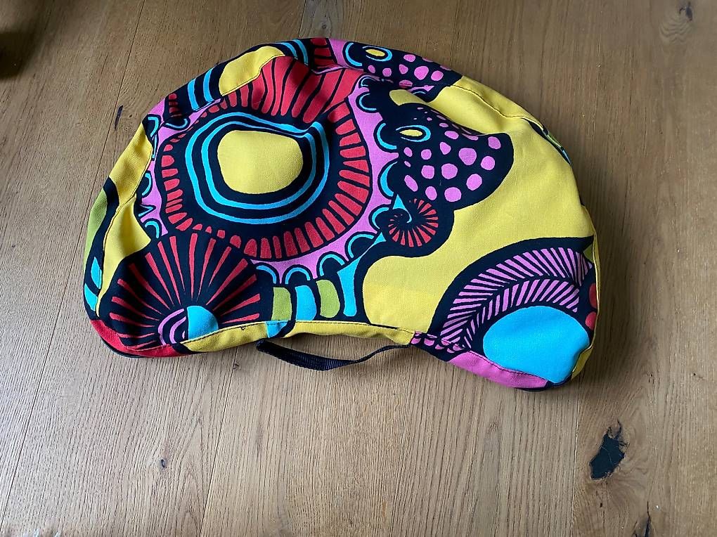 Supporti a parete: Laptophalter mit Kissen – Usato da Meilen venduto da milasandra
