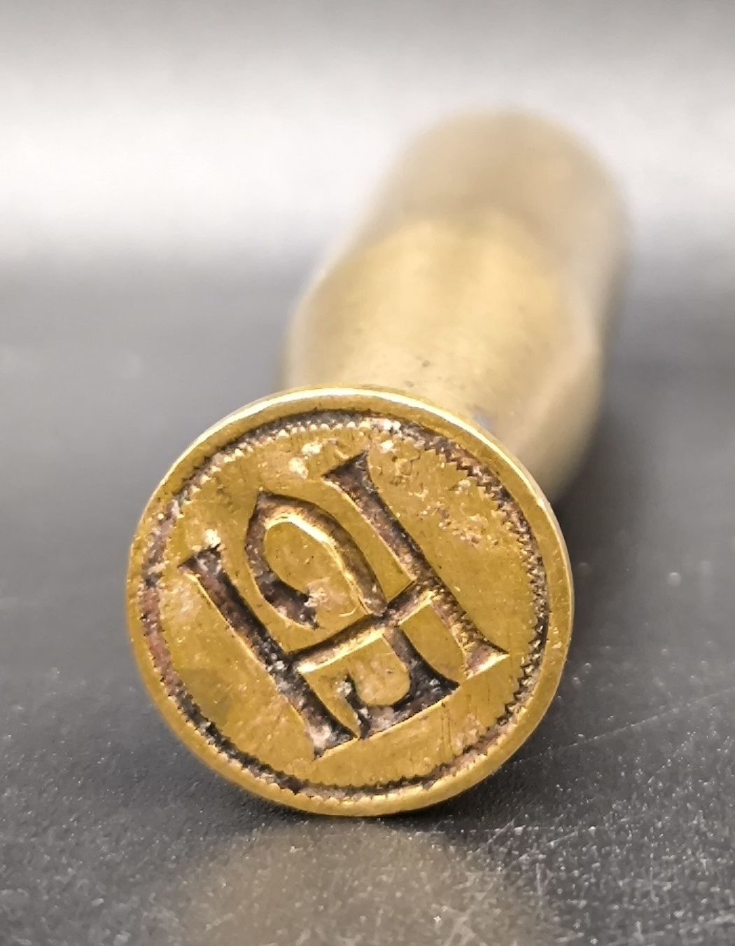 Stempel: Alter Sigel Stempel, Messing, Initialen H und J – Gebraucht aus Rorschacherberg von snOOpydOg11 4