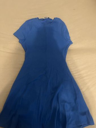 Sommerliches blaues Kleid Gr. M - kurzarm, A-Linie, bequem