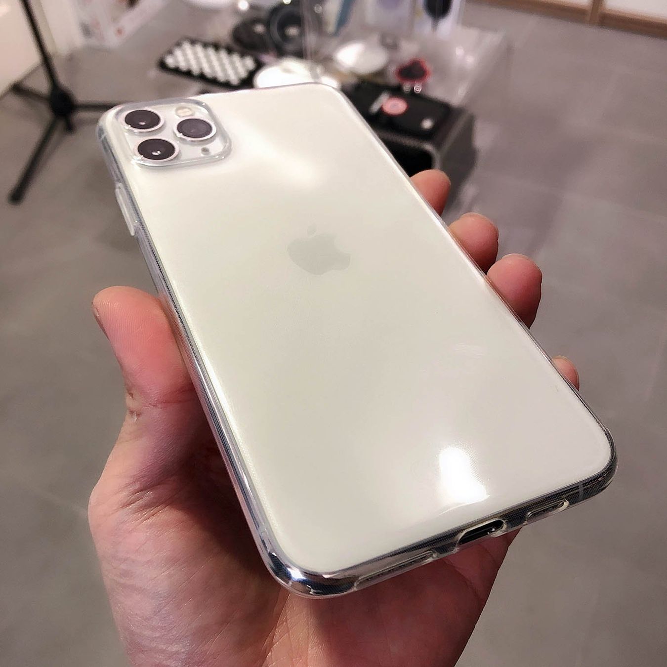 Cover & Protezioni schermo: Coque iPhone 11 Pro Max antichoc transparente – Nuovo e nell'imballaggio originale da Morges venduto da DigiAC 1