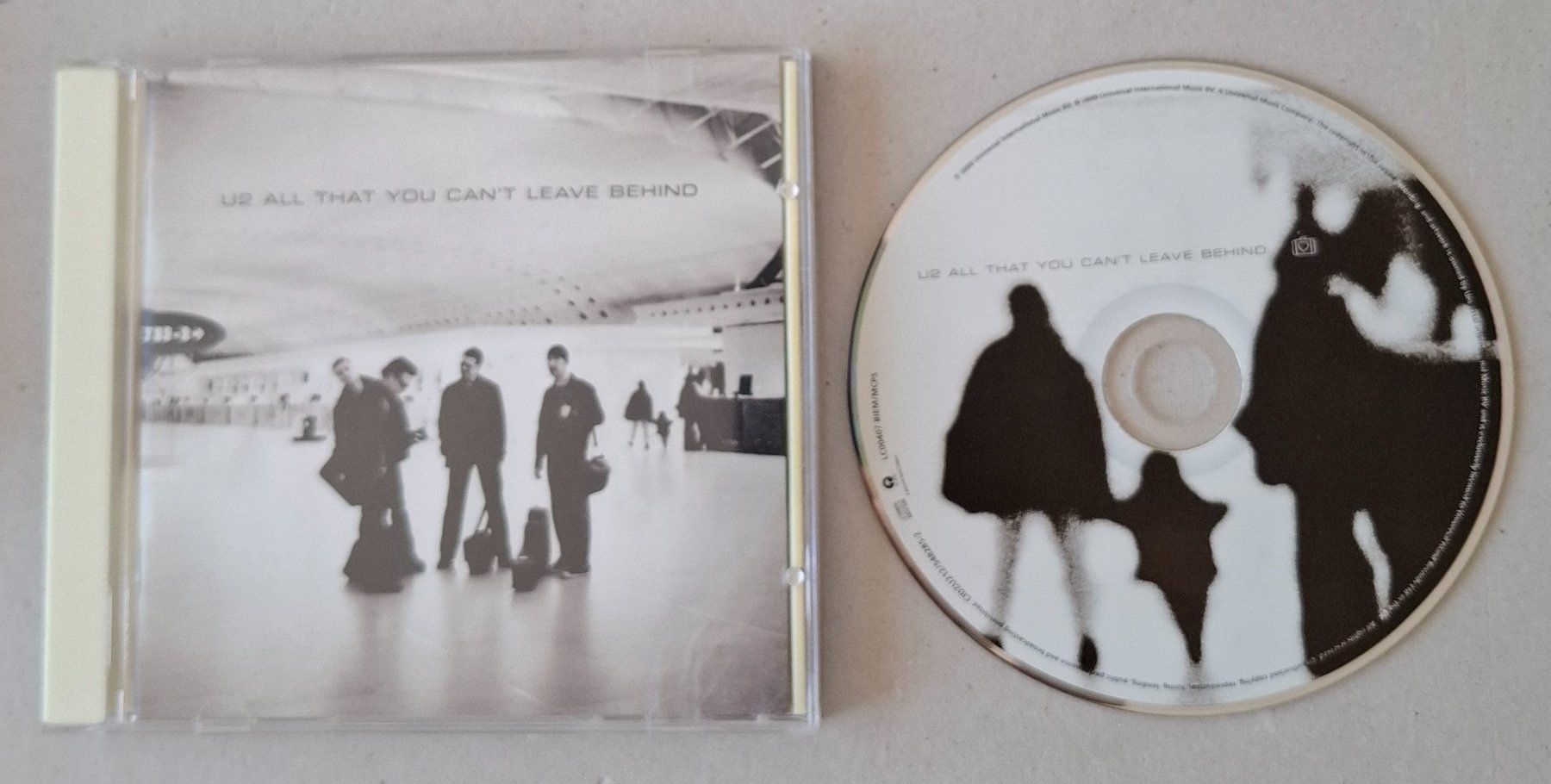 CDs: CD: U2 - All that you can't leave behind - 2000 – Gebraucht aus Wil SG von Clanx