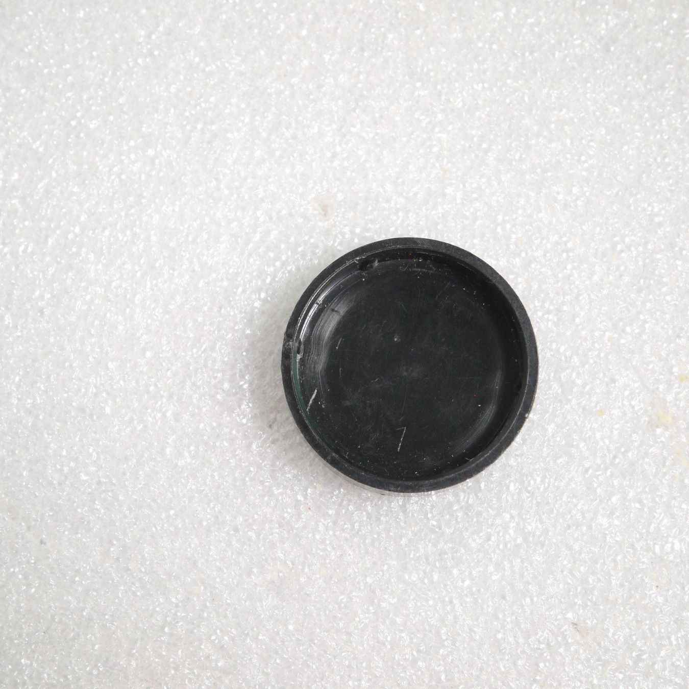 Kaiser Objektive: 24mm Objektiv Vordeckel / bouchon avant / front cap. – Neu (gemäss Beschreibung) aus Egg b. Zürich von JCB 1