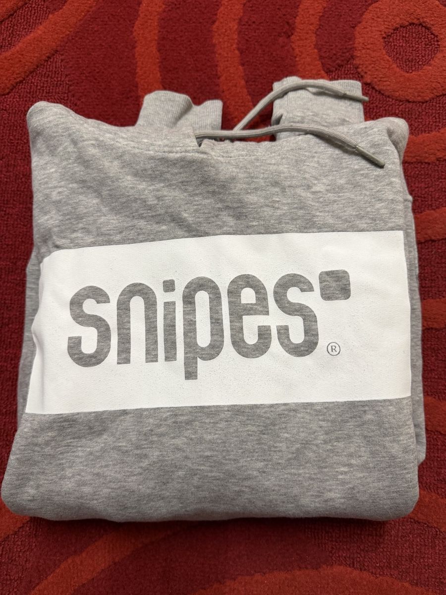 Snipes Maglioni & Felpe: SNIPES Hoodie – Usato da Eschenbach LU venduto da Tatzi1