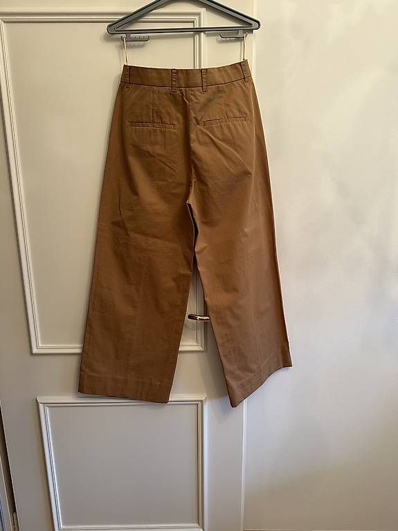 Vanessa Bruno Pantalons: Pantalon Vanessa Bruno – Neuf (Voir description) à Pully par tarra26 1