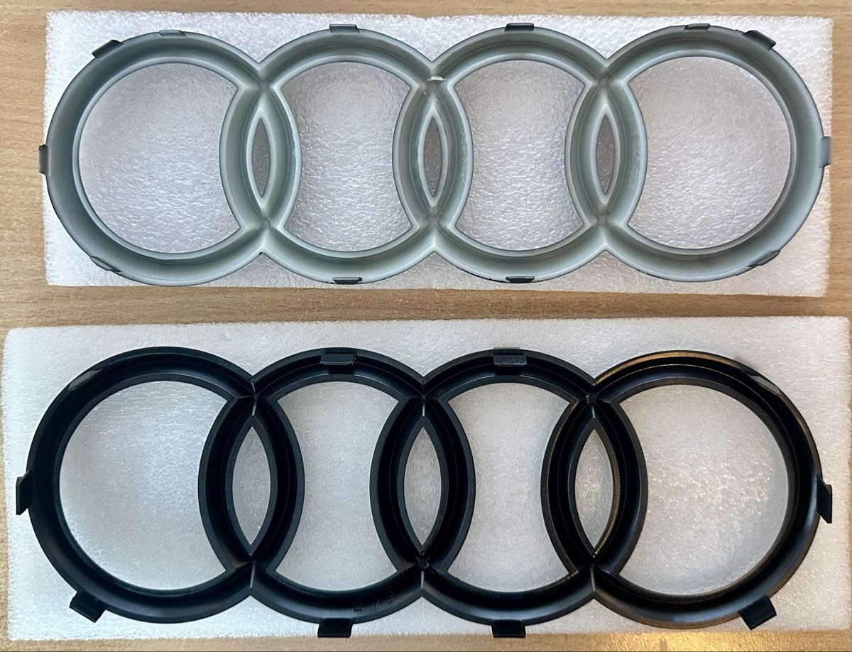 Audi Tutti i ricambio: Audi Ringe Front schwarz matt – Nuovo (secondo la descrizione) da Schaffhausen venduto da Patrick1234 1