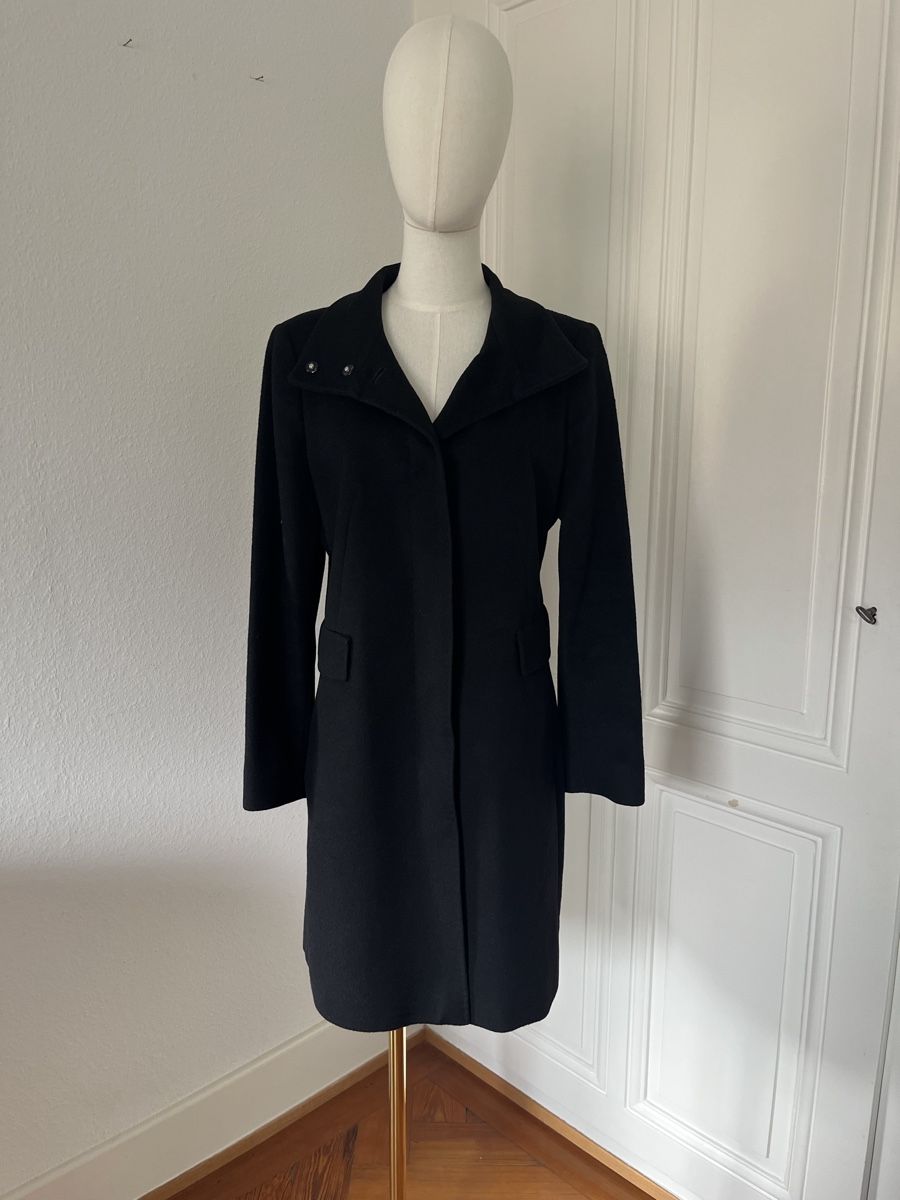 Max Mara Cappotti: Max Mara Studio Black Wool Coat - Excellent! – Usato da Mies venduto da nic_yk5d