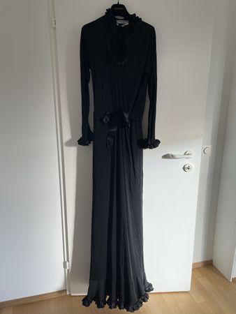 Yves Saint Laurent Black Silk Dress. Size S. Stunning!