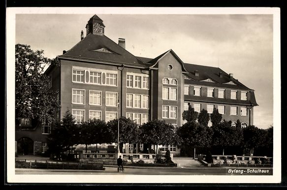 Ansichtskarten: AK Olten, Byfang mit Schulhaus – Gebraucht aus Berlin von bartko-reher