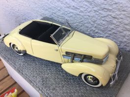 Cord 812 Baujahr 1937, Auburn, 1:24 Sammlerstück
