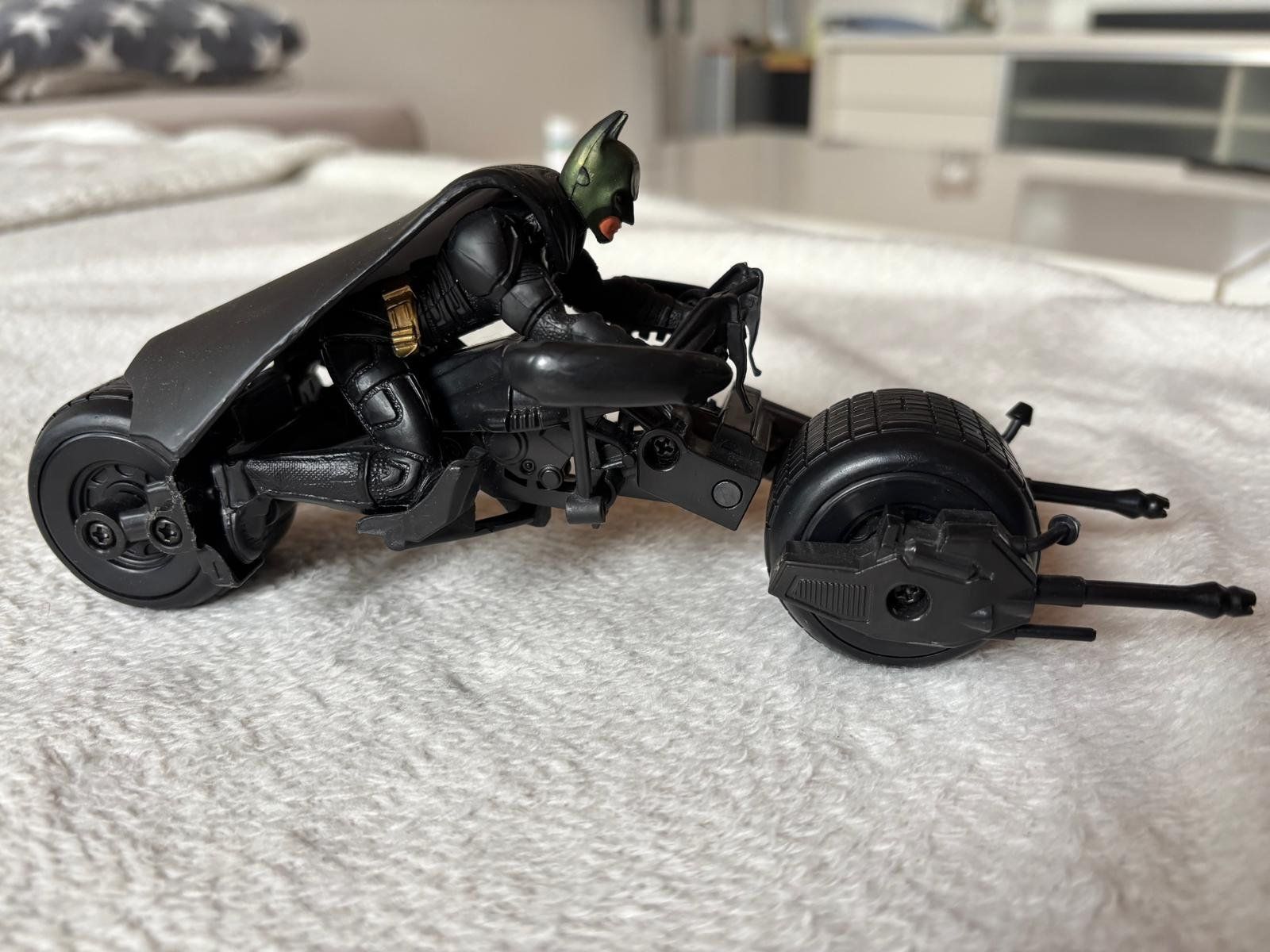 Spielzeuge: Batman Batmobile – Gebraucht aus Wangen an der Aare von Manumech 7