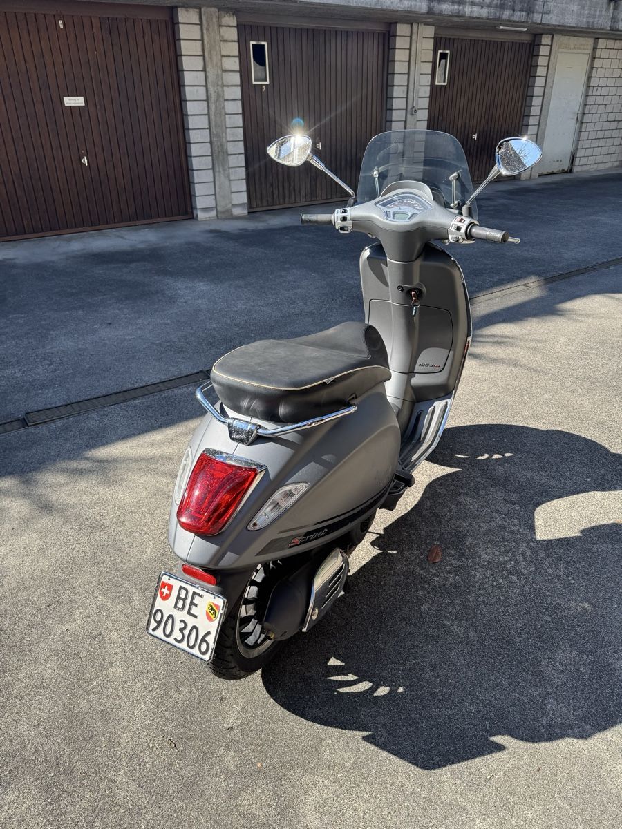Scooters: Vespa – D'occasion à Steffisburg par mer_jv9f 4