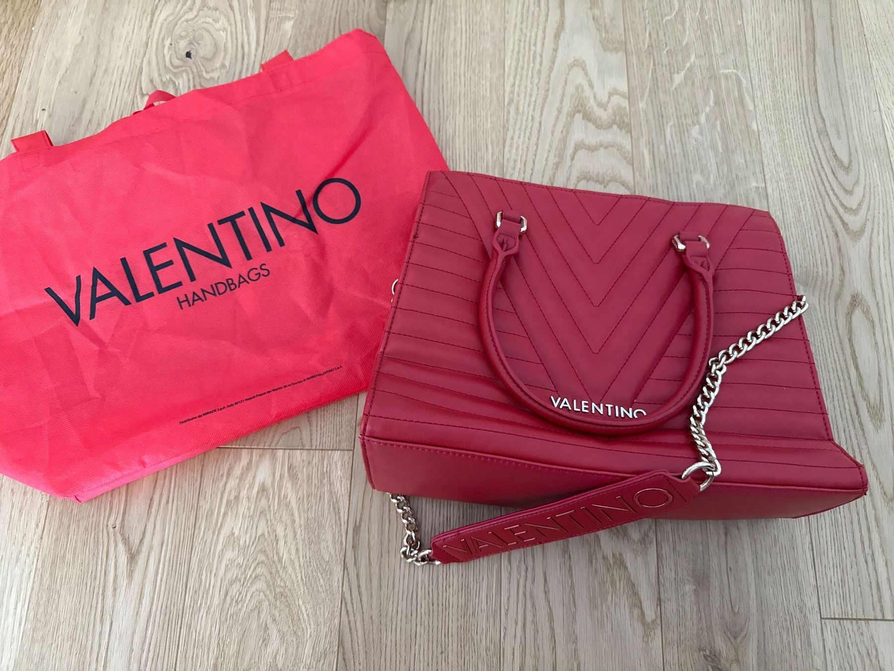 Valentino Borse da donna: NEU! Valentino Handtasche mit Staubbeutel – Nuovo e nell'imballaggio originale da Schönenwerd venduto da d.chiara