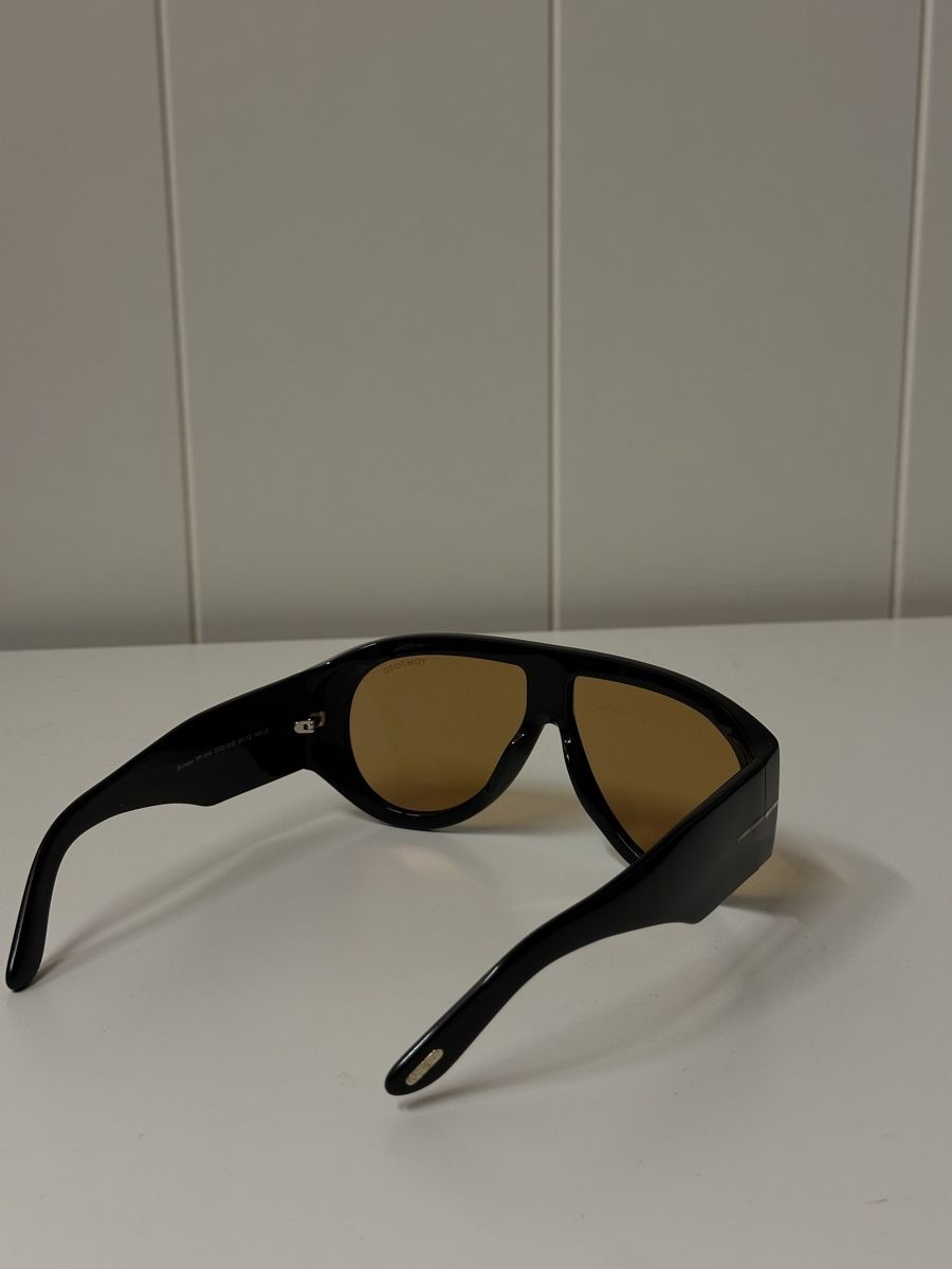 Tom Ford Brillen & Gläser: Tom Ford Bronson Sonnenbrille – Gebraucht aus Vaduz von whitepalmtree 2
