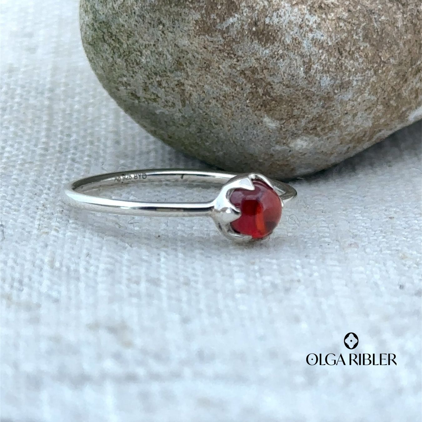 Olga Ribler Ringe: Feiner Silber Ring 925 mit Granate Grösse 58 – Neu (gemäss Beschreibung) aus Luzern von Schmuckoutlet 4