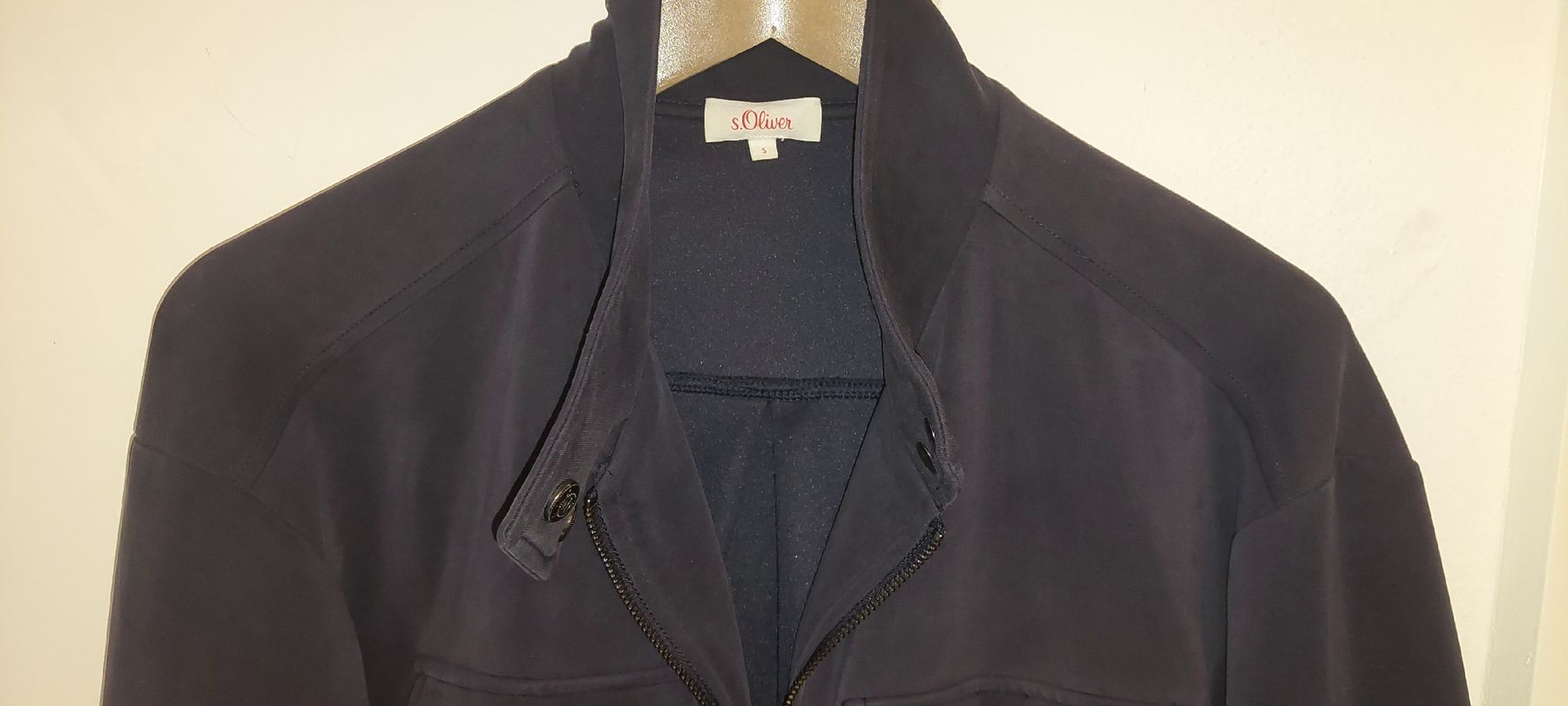 S.Oliver Lotti di vestiti: Veste S.Oliver M avec pullover offert S- collection privé – Usato da Orpund venduto da Biennerome 4