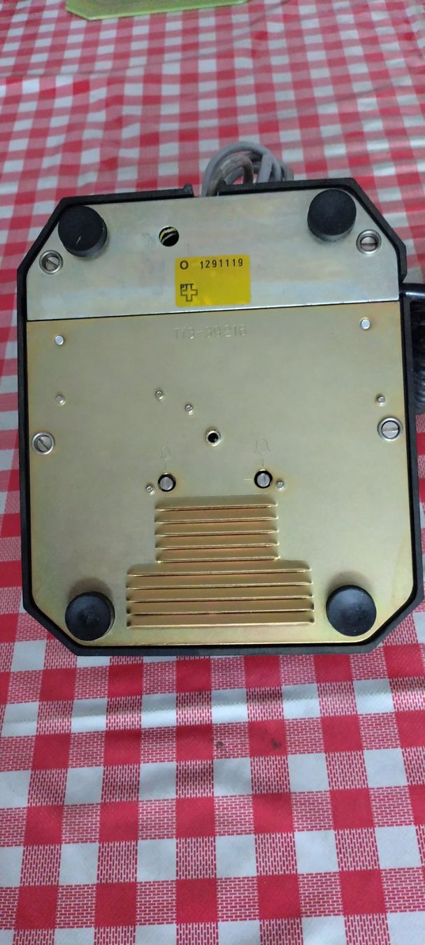 Telefoni: Tischtelefon – Usato da Liestal venduto da waeckerli 3