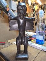 Koti Antuban Statue aus Ghana Holz geschnitzt (T3)