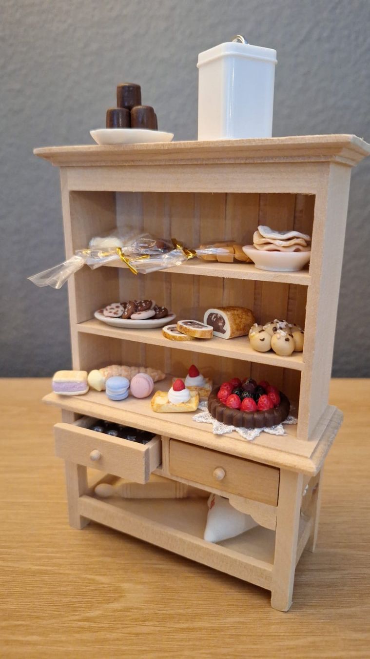Case e mobili per bambole: Handmade Dessert Möbel – Nuovo (secondo la descrizione) da Zürich venduto da HandmadeTinyFood 4