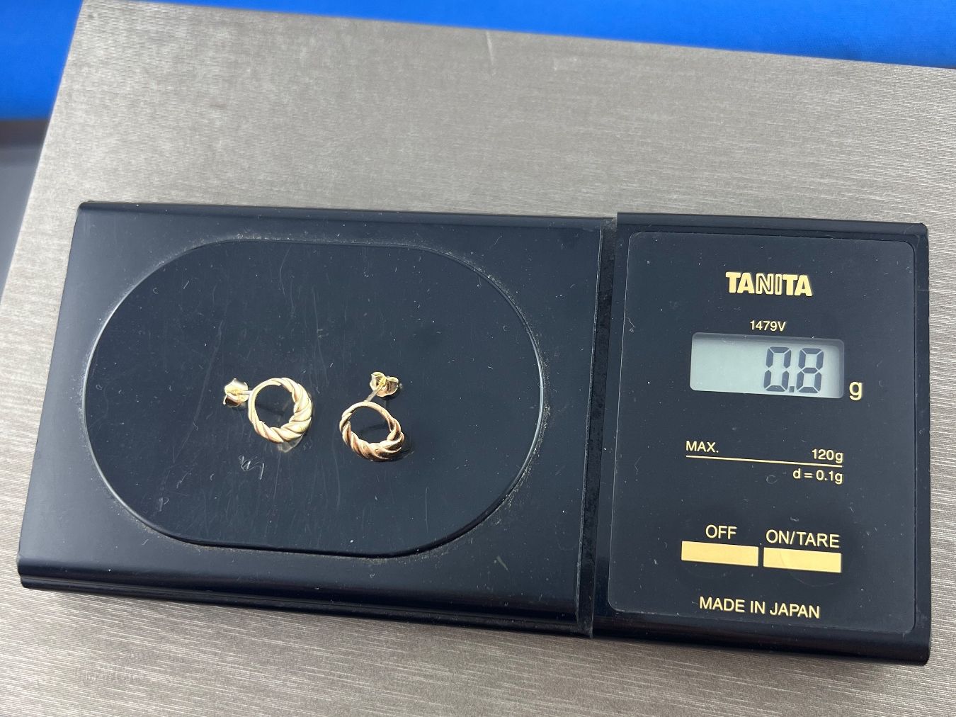 Ohrringe & -stecker: Ohrstecker 375 Gold – Gebraucht aus Niederuzwil von leo_8857 4