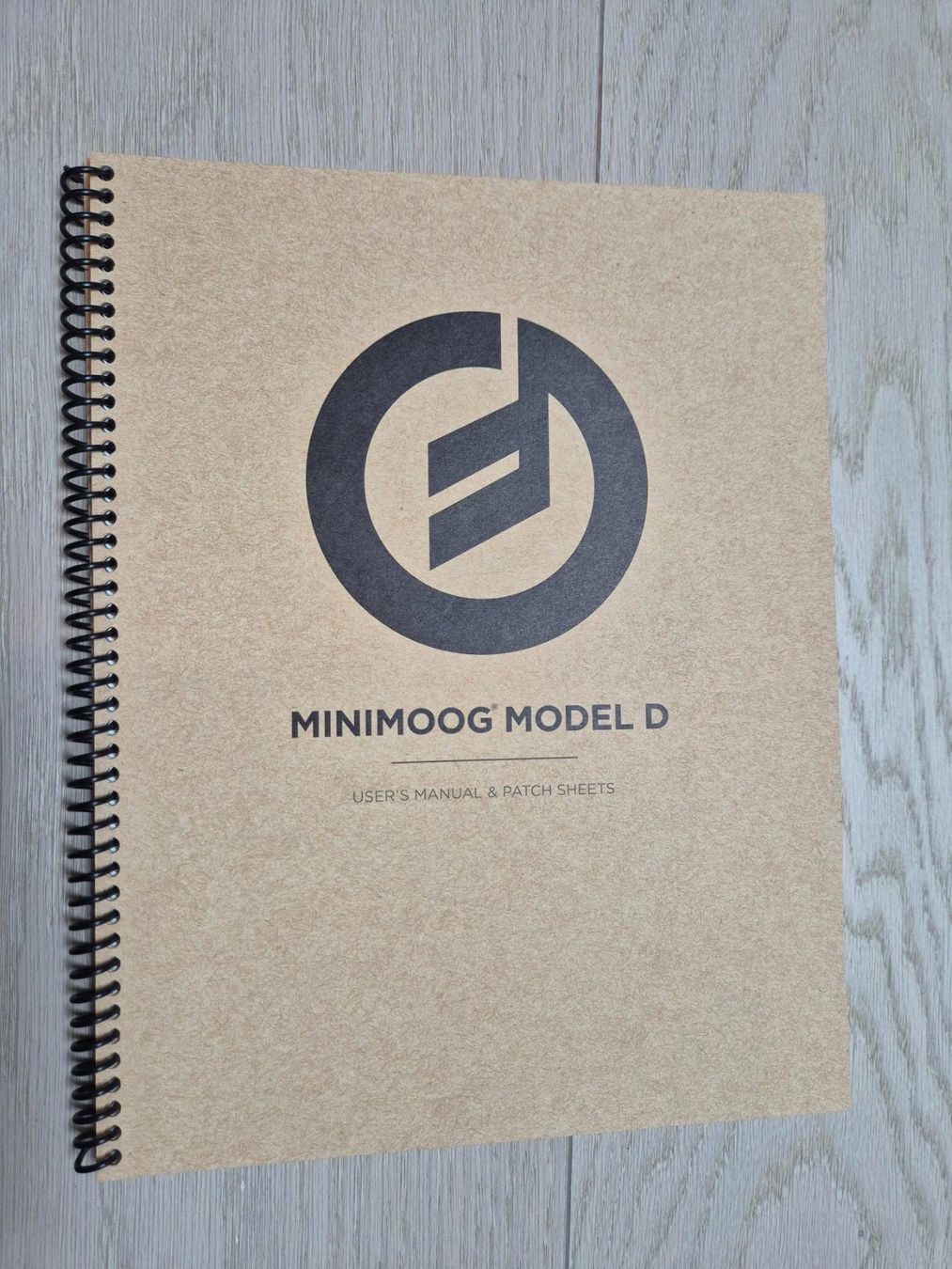 Moog Strumenti musicali: Moog Minimoog Model D (Reissue 2016) – Usato da Lenzburg venduto da Mku1 2