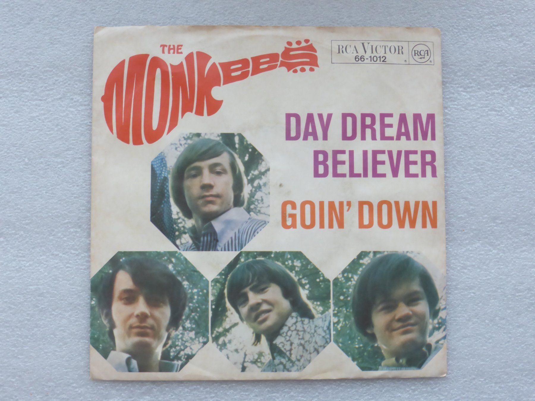 Dischi in vinile: Vinyl Single   THE  MONKEES – Usato da Küssnacht am Rigi venduto da Mondkinder 3