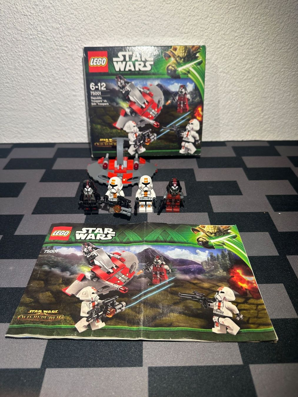 Lego Star Wars 75001 Republic Troopers vs. Sith Troopers (Gebraucht) in ...