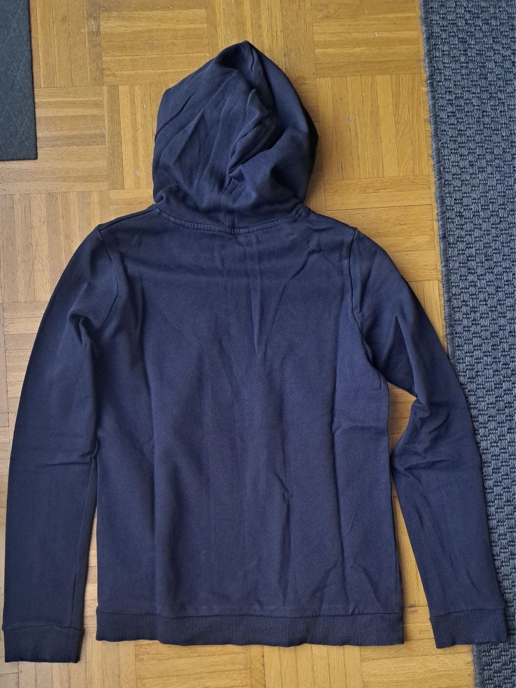 Guess Maglioni & Felpe: Guess Pullover – Nuovo (secondo la descrizione) da Brügg BE venduto da bea_g5lc 1