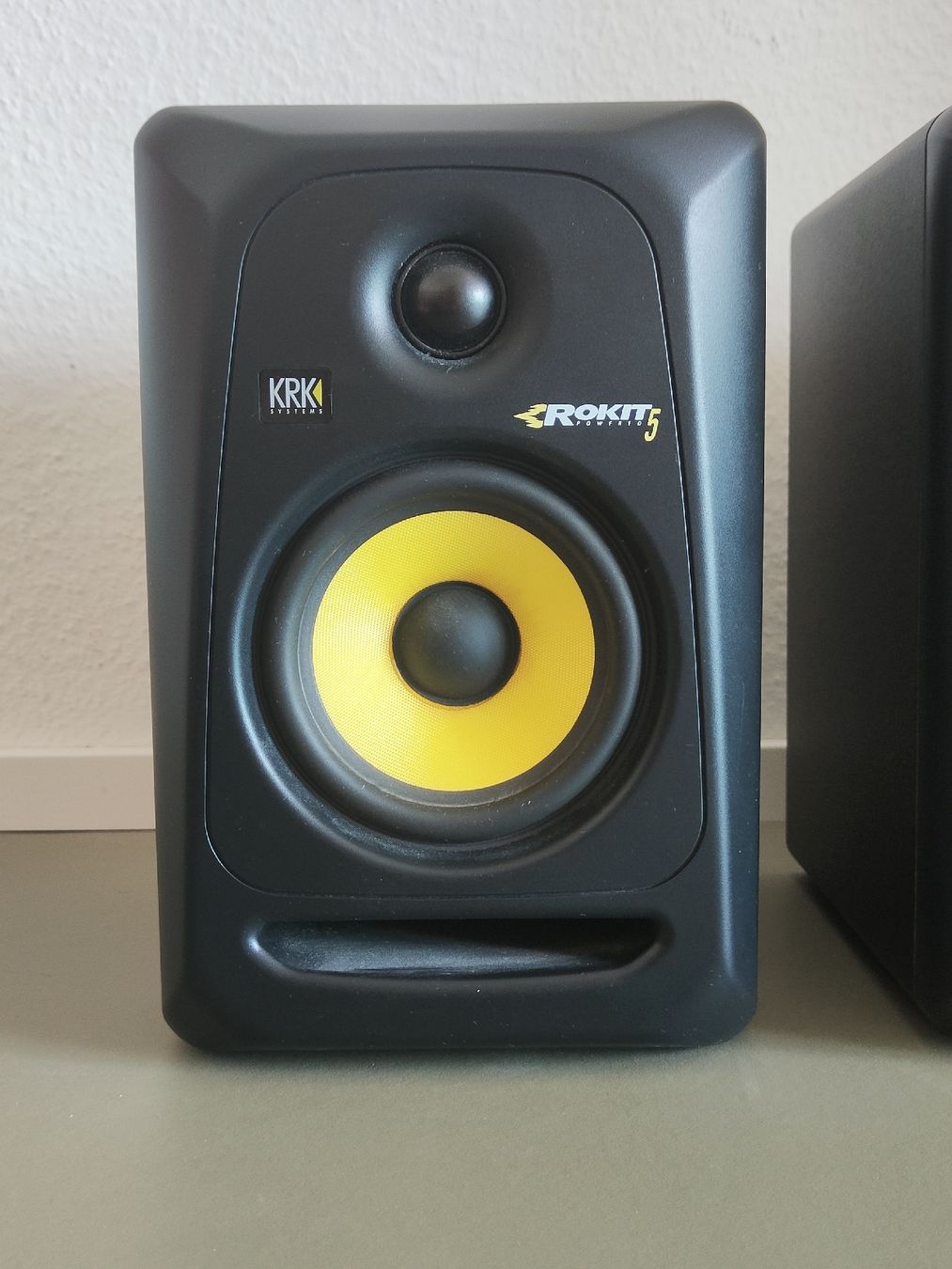 KRK Systems Haut-parleurs: KRK Rokit 5 – D'occasion à Basel par lus_y2dw