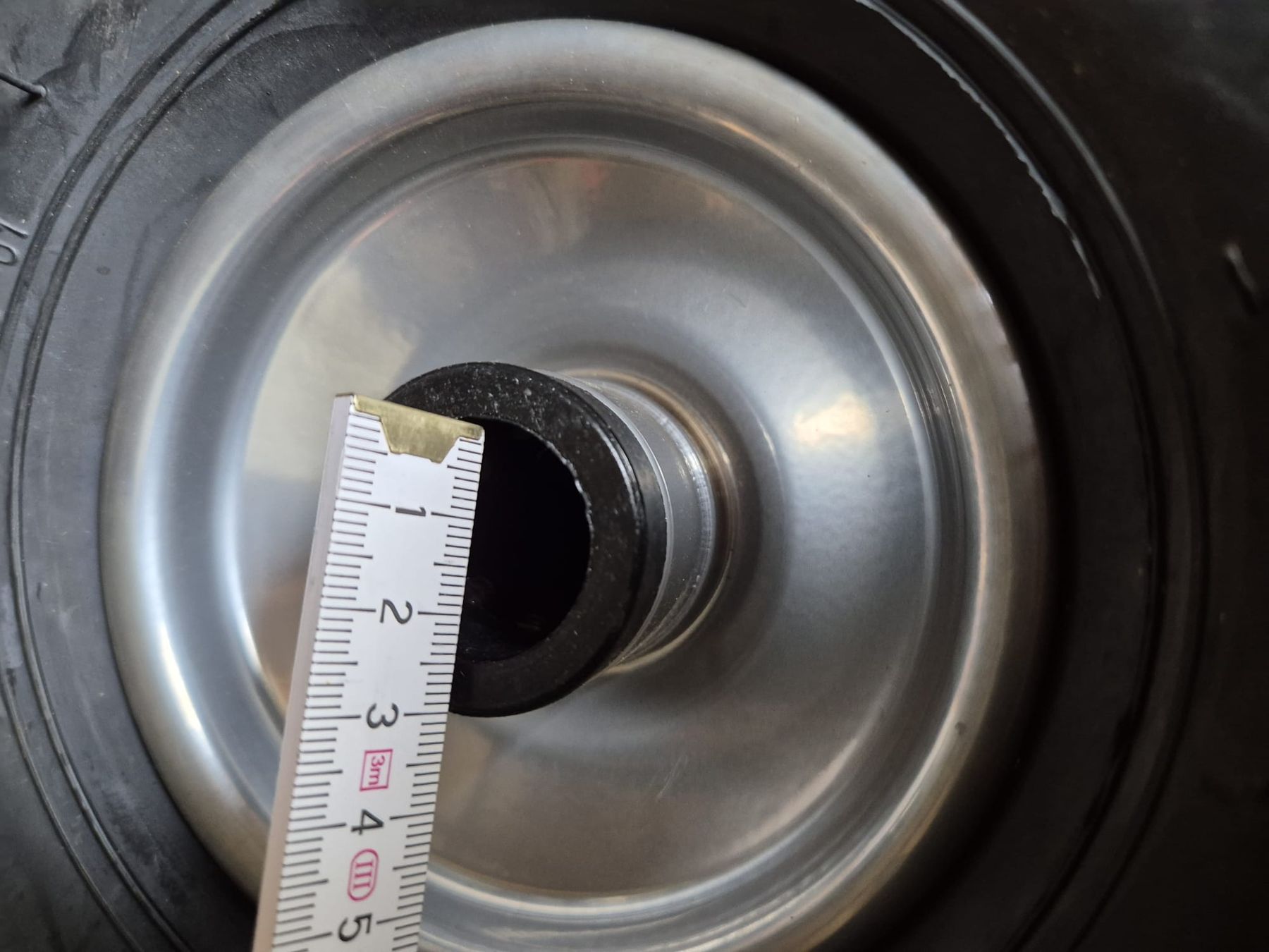 Pneus & Roues: Vier 4 Zoll Räder – Neuf (Voir description) à Villnachern par slada2025 2