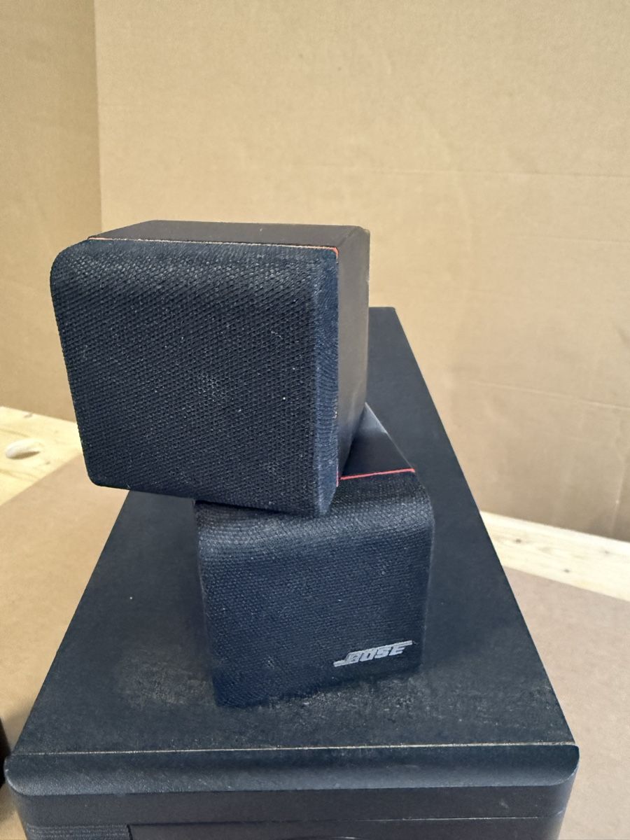 Bose Lautsprecher: BOSE Acustimass 5 Soundsystem  – Gebraucht aus Märstetten von Lehnik 1