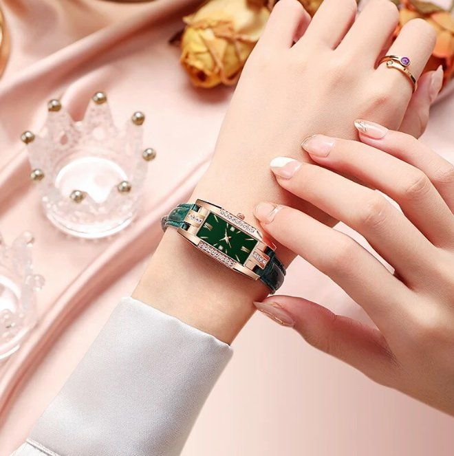 Orologi: Fancy Damen-Armbanduhr – Nuovo e nell'imballaggio originale da Untersiggenthal venduto da Zarkok 2