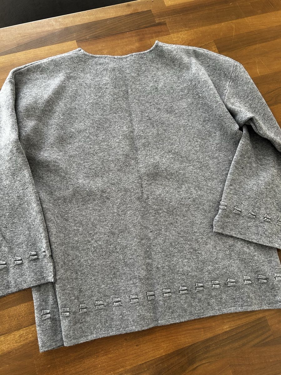Maglioni & Felpe: ALESIA Edler Strickpullover Grau Gr. L – Usato da Balsthal venduto da LaLiLu77 5