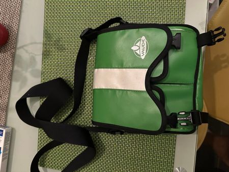 Kleine Vaude Umhängetasche viele Fächer ähnlich Freitag