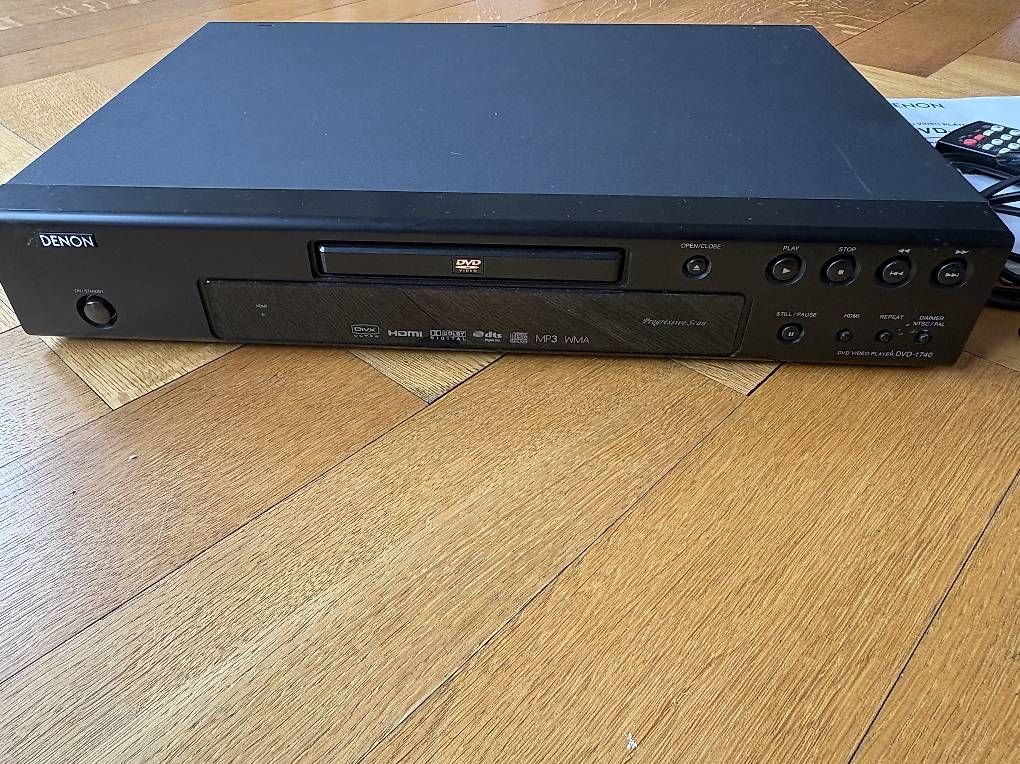 Denon Systèmes audio & multimédias: DVD Player Denon – D'occasion à Basel par giraffe028