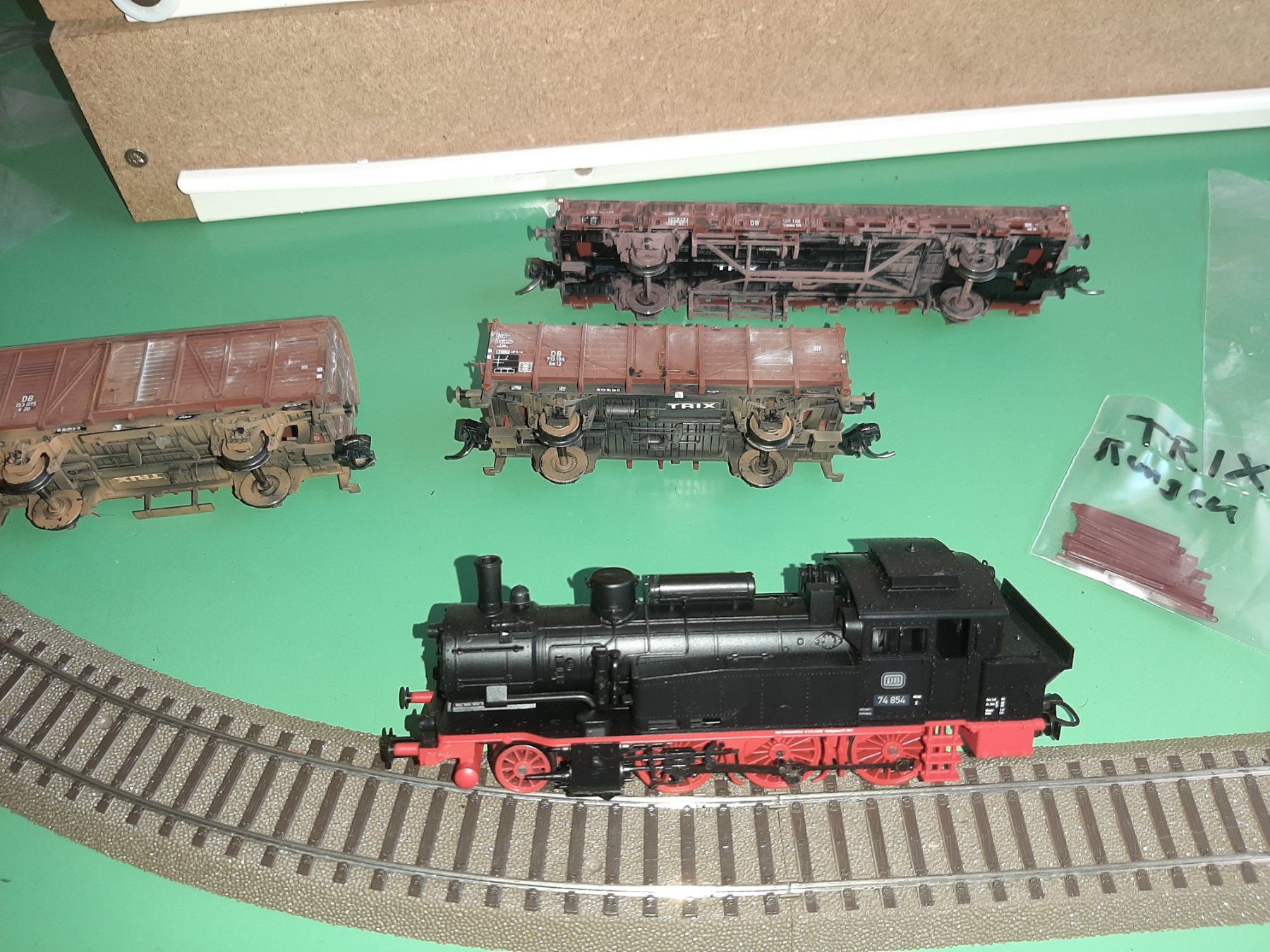 Trix Modellini di ferrovie: TRIX 74 854 + 3 WAGONS – Usato da Avully venduto da RIVALIS 3