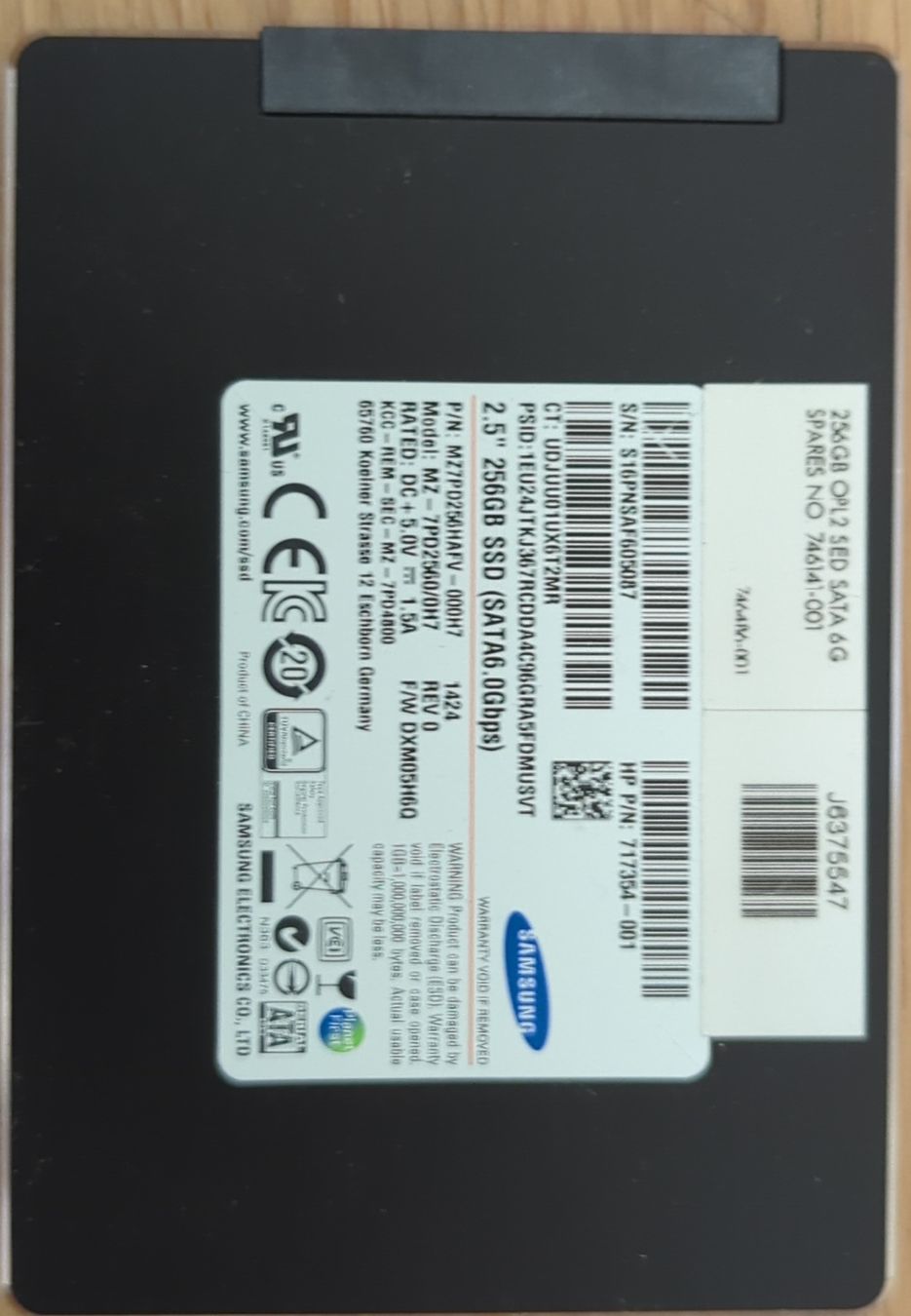Samsung Dischi rigidi: Samsung 256GB SSD – Usato da Bülach venduto da enr_g5rx