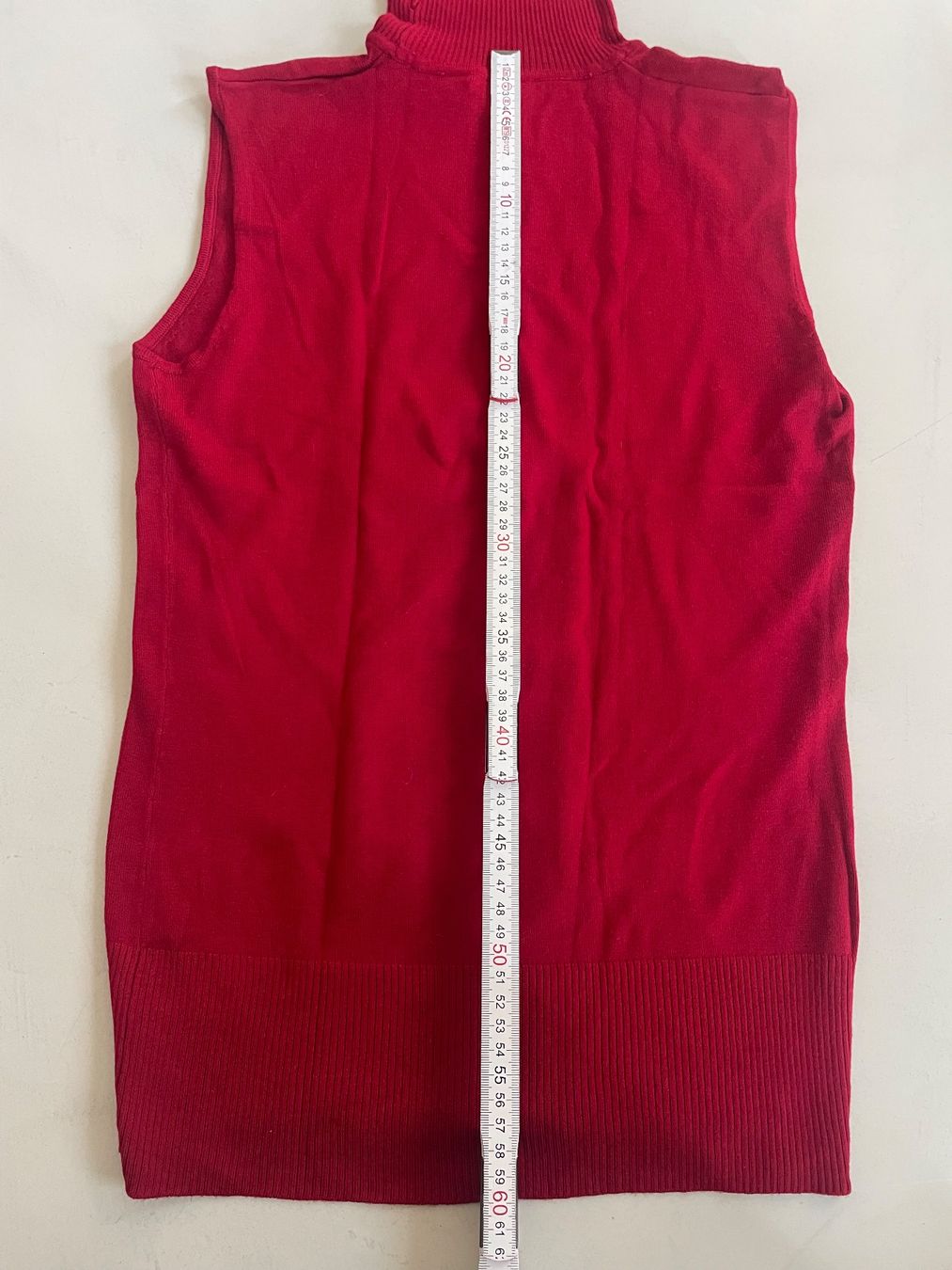 Top: Top Essentiel S – Usato da Minusio venduto da Pink222 1