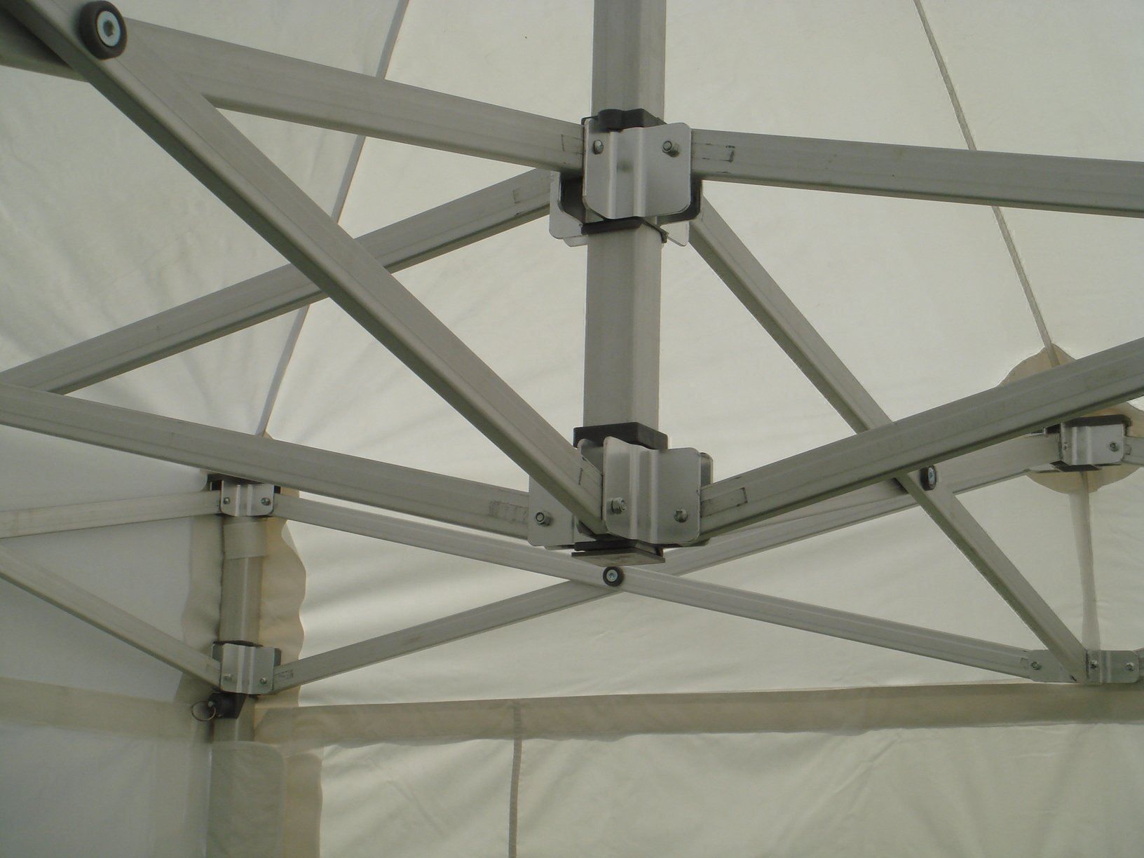 Tende & Padiglioni: Compe-tent Faltzelt 6x3m mit Dach – Nuovo e nell'imballaggio originale da Neudorf venduto da Aluart 1