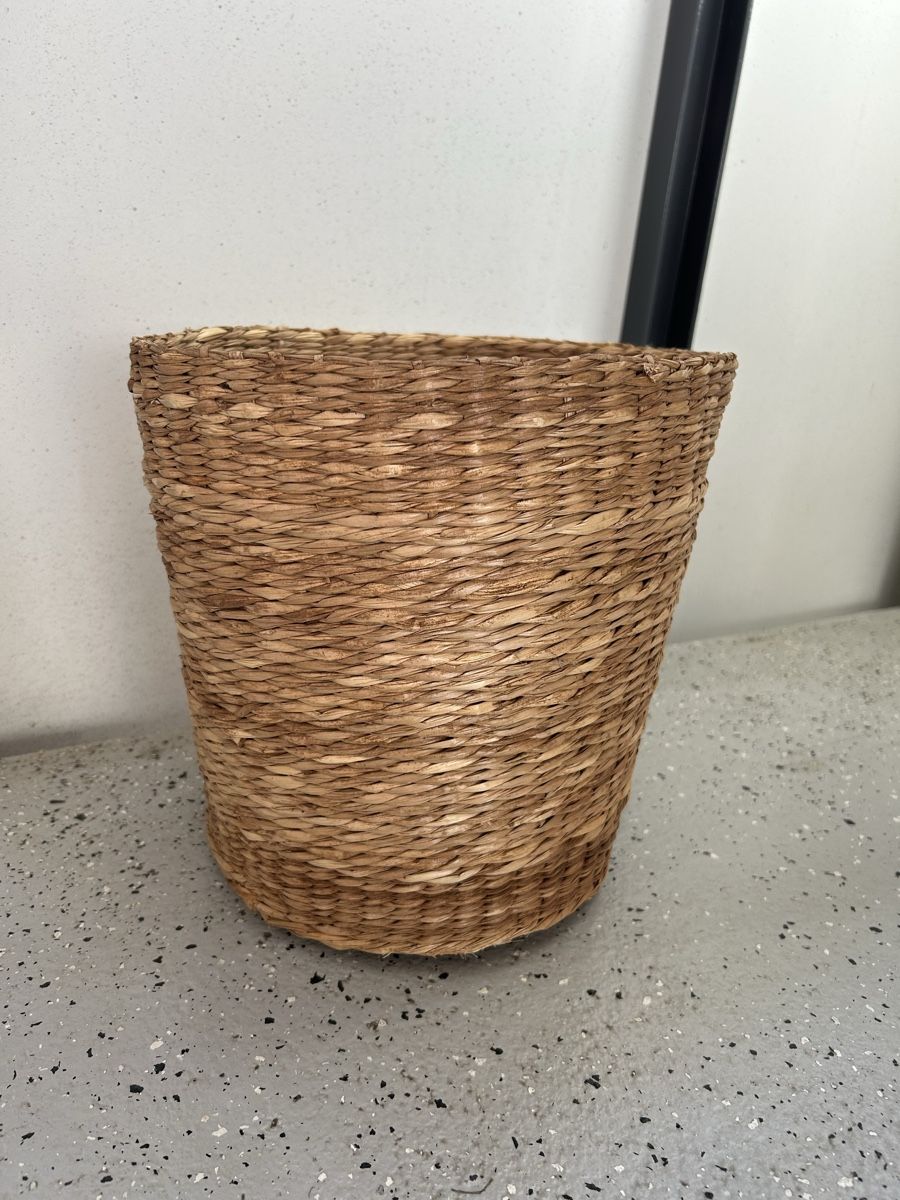 Pots de fleurs: Pflanzenkorb, Durchmesser 25cm – D'occasion à Cham par we_ja