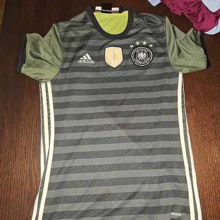 Originales Deutschland Trikot Grösse S