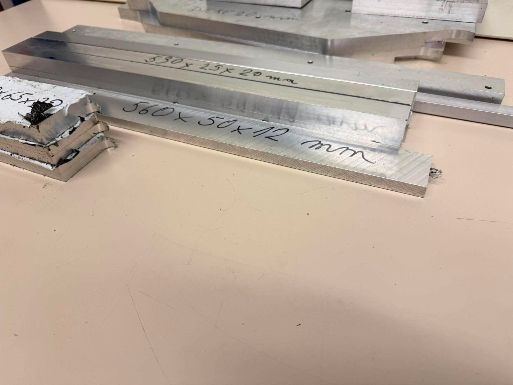 Tous les outils: Aluminium Rohmaterial Reststücke 19 kg – D'occasion à Winterthur par Joe1001 8