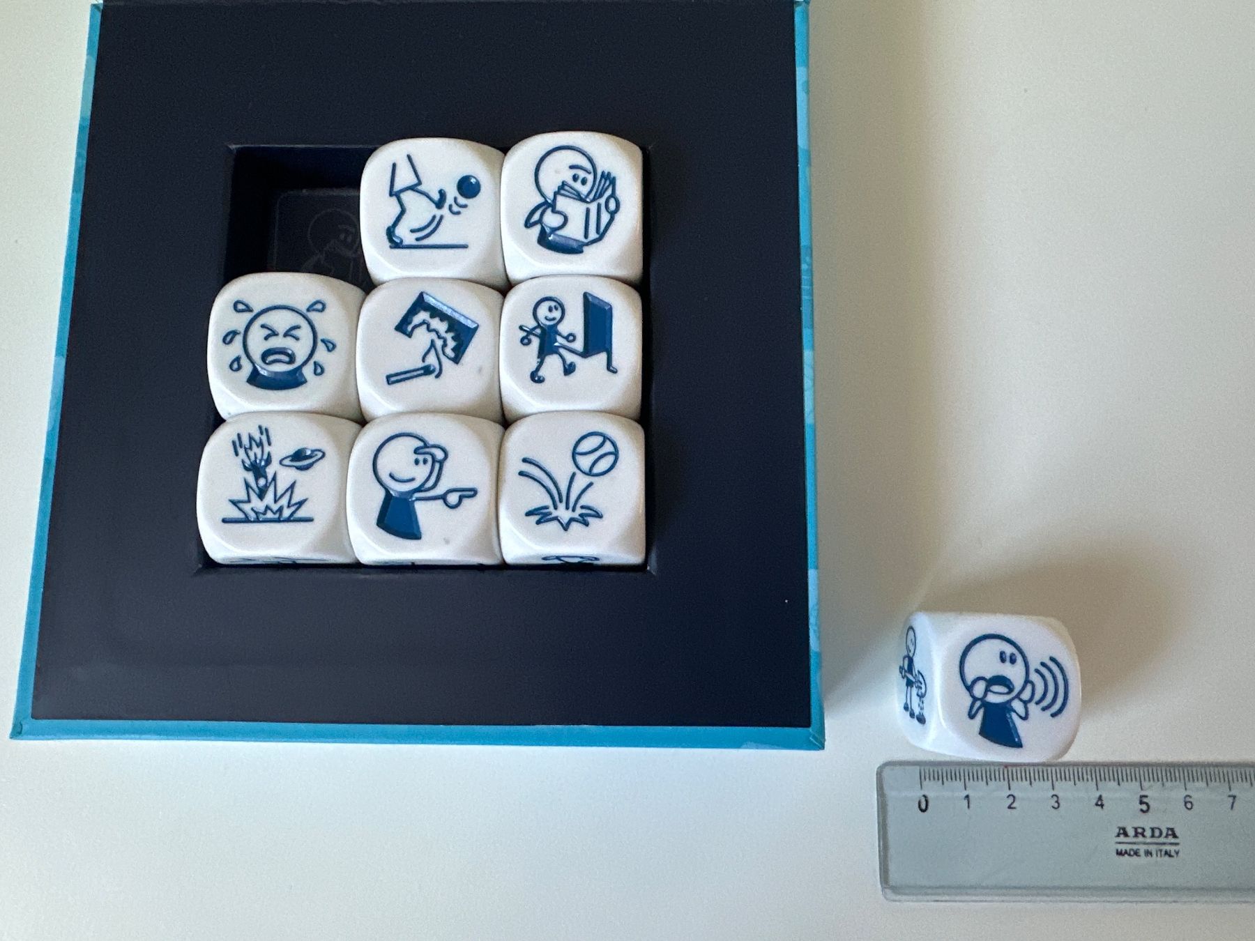 Jeux: MAX Story Cubes actions – D'occasion à Schwarzenburg par mezulienka 2