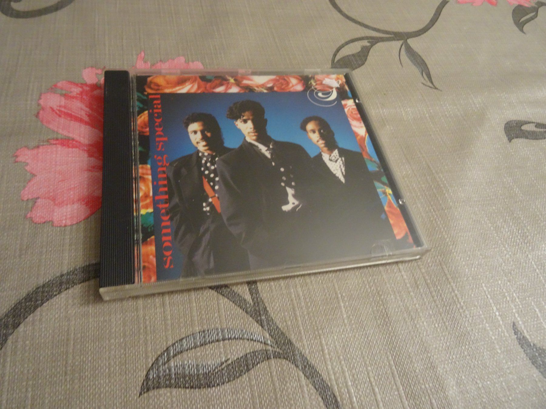 CD: Something - Special CD – Usato da Olten venduto da Disc-Ausverkauf